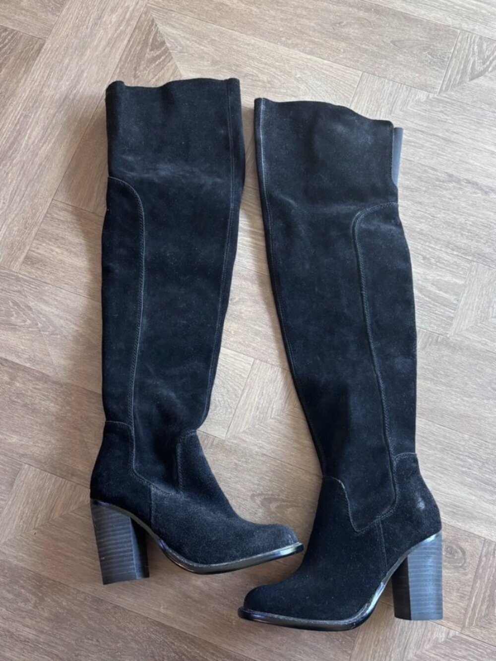 Kelsi Dagger Brooklyn Logan Over-The-Knee Boots - Picture 5 of 10